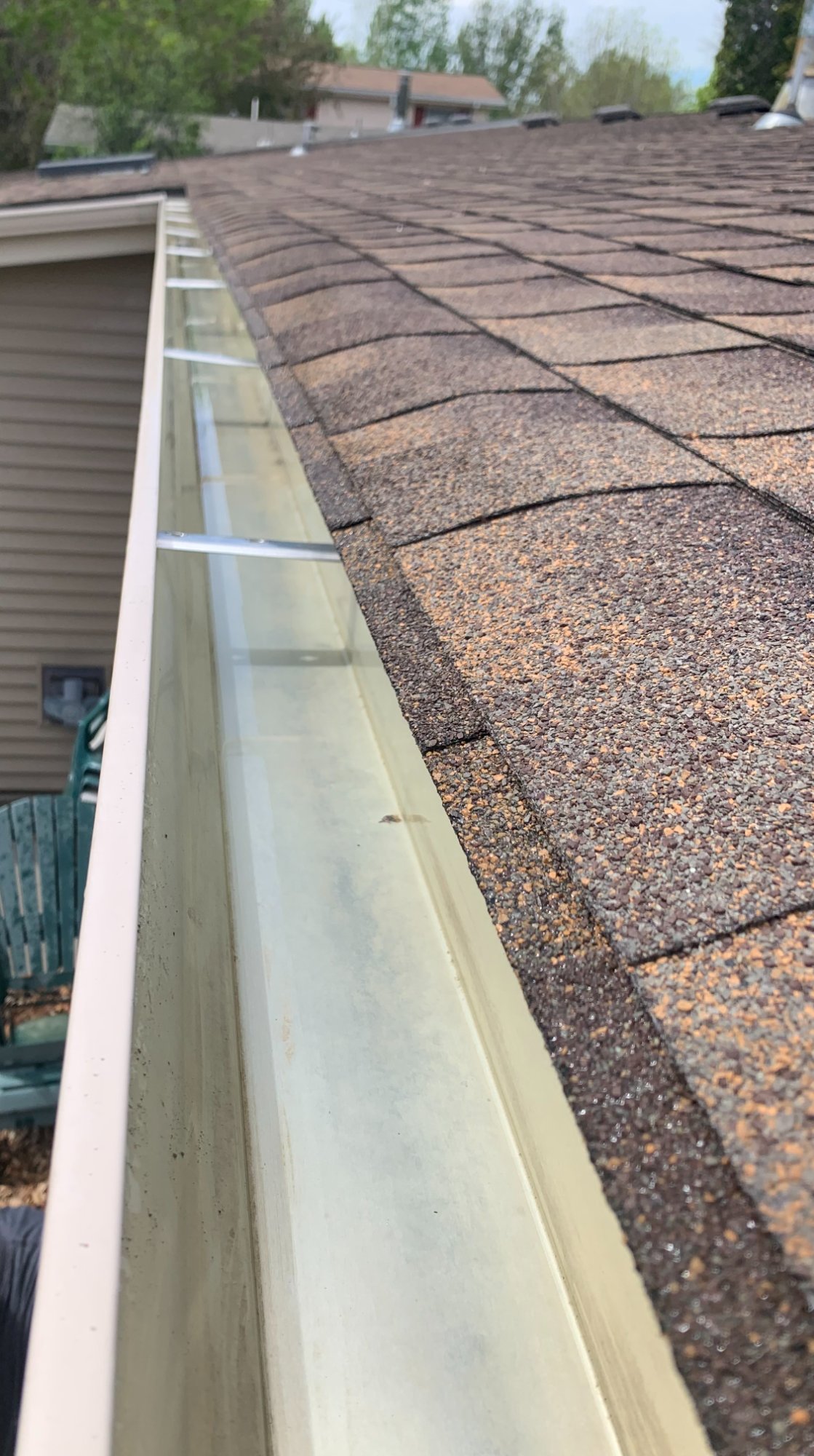 After gutter cleaning service Montana - spotless gutter by 406 Pressure Clean Forsyth MT