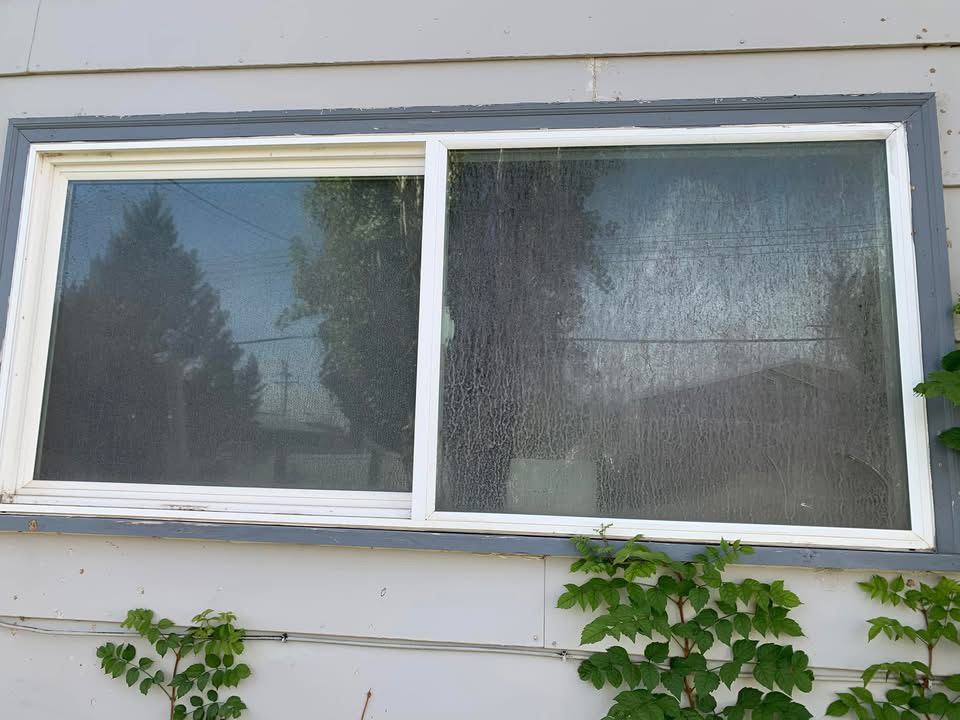 After window washing Glendive MT - professionally cleaned sparkling windows